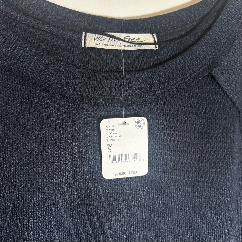 NWT We the Free Relaxed Fit Black Thermal Size Small oversized - Picture 3 of 10
